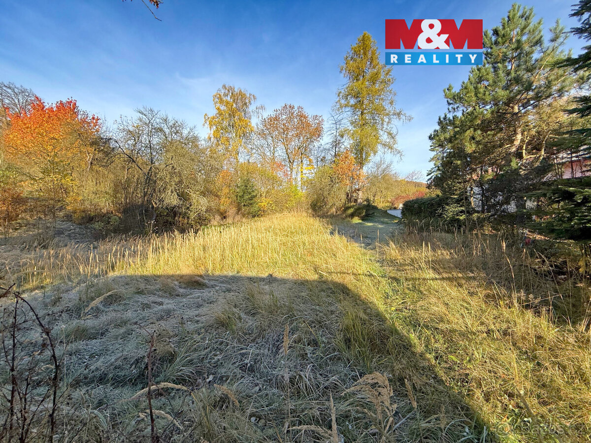 Prodej pozemku k bydlení, 1942 m², Choustník