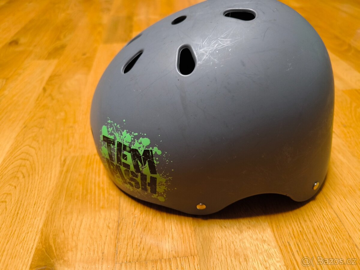 Přilba Tempish - velikost S