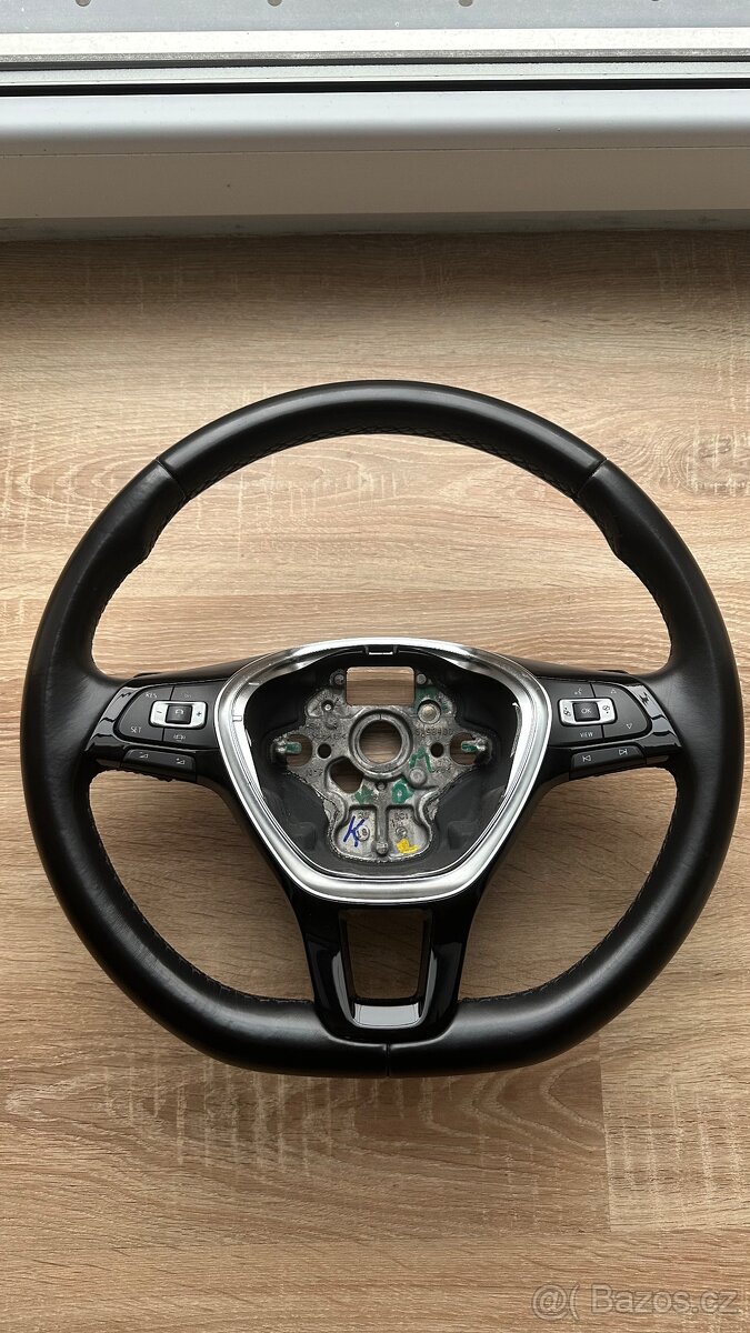 Multifunkční kožený volant VW GOLF 7 facelift DSG