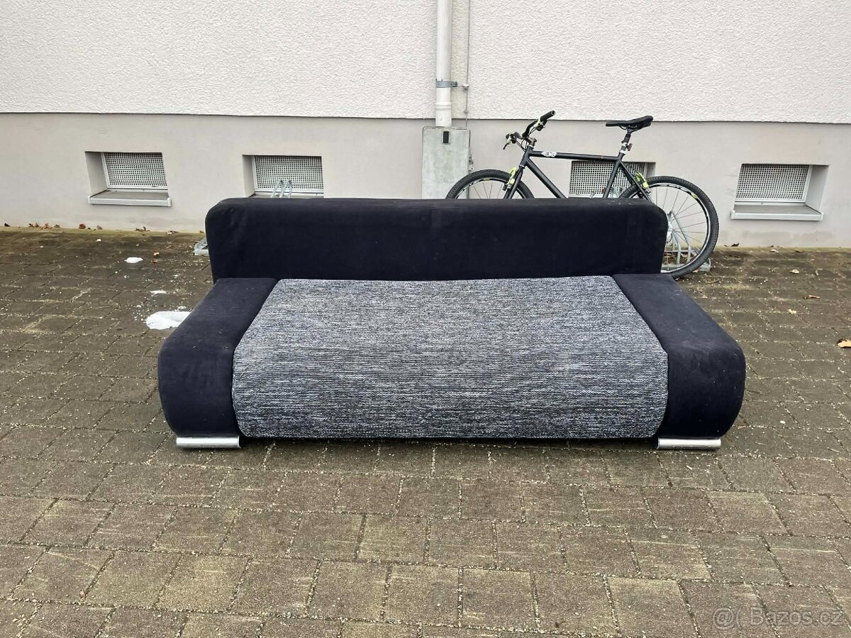 Rozkládací pohovka