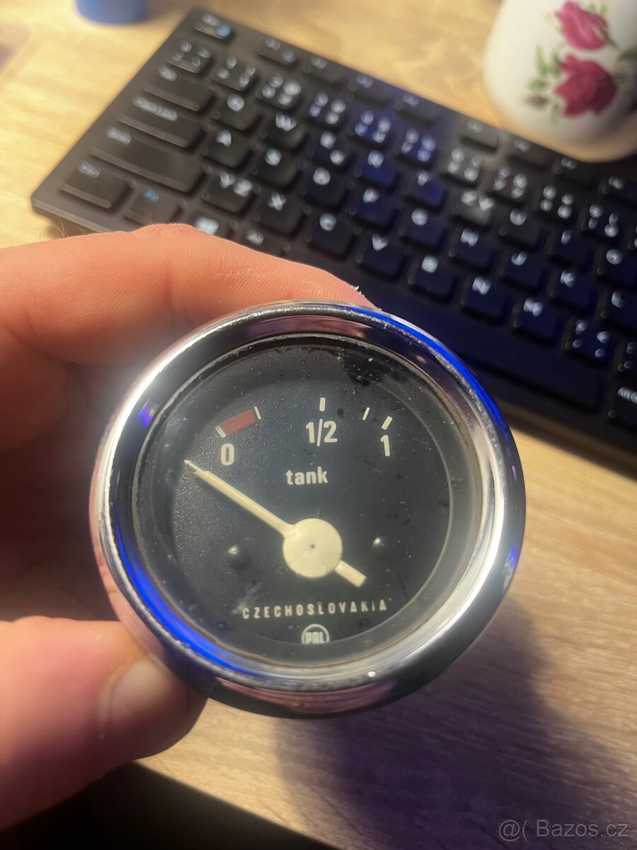 Palivoměr Škoda 120