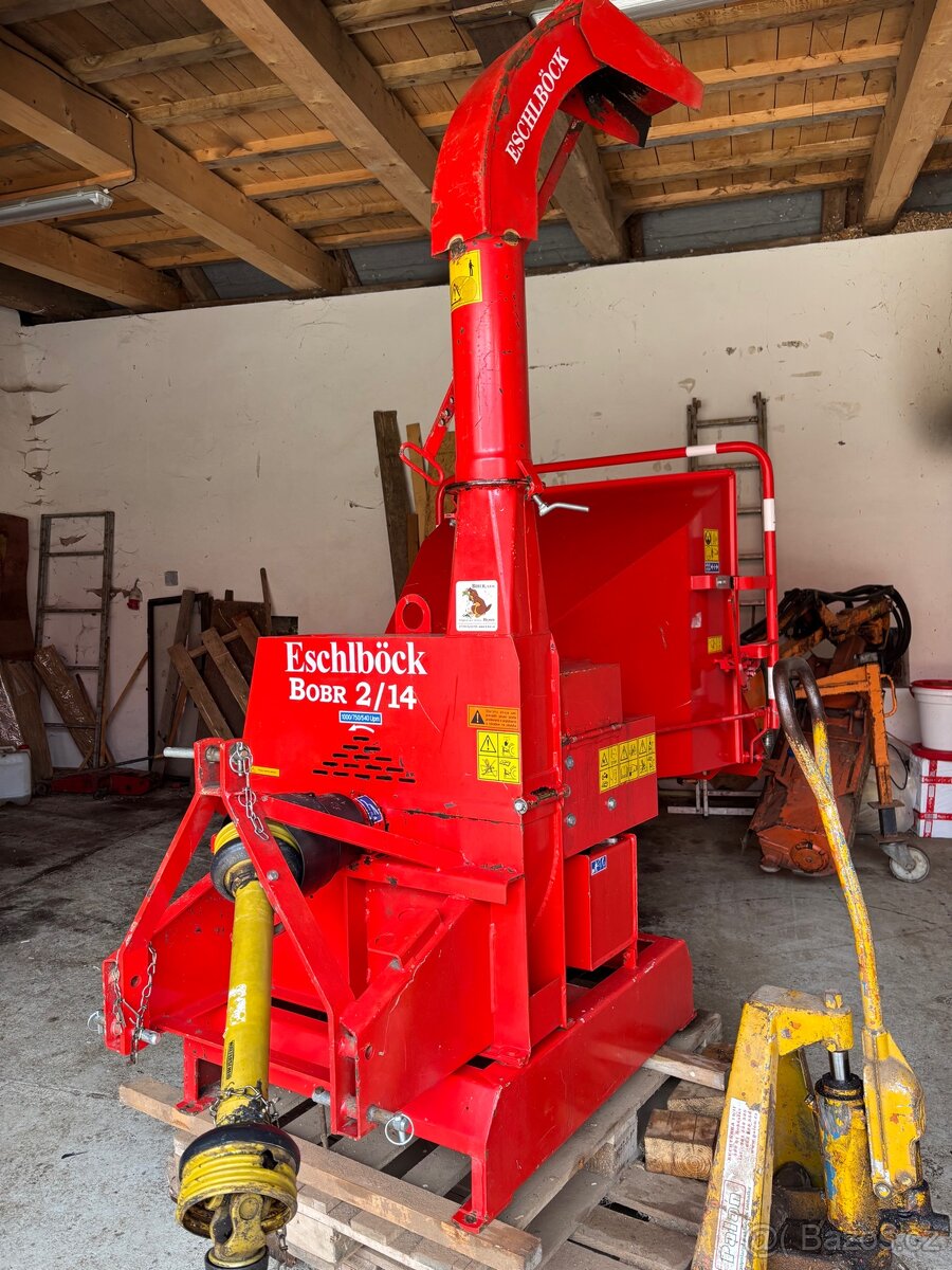 Profesionální štěpkovač Bobr / Biber Eschlboeck 2/14