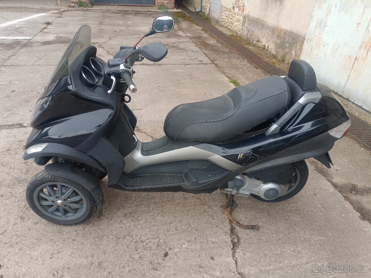 Piaggio MP3 125
