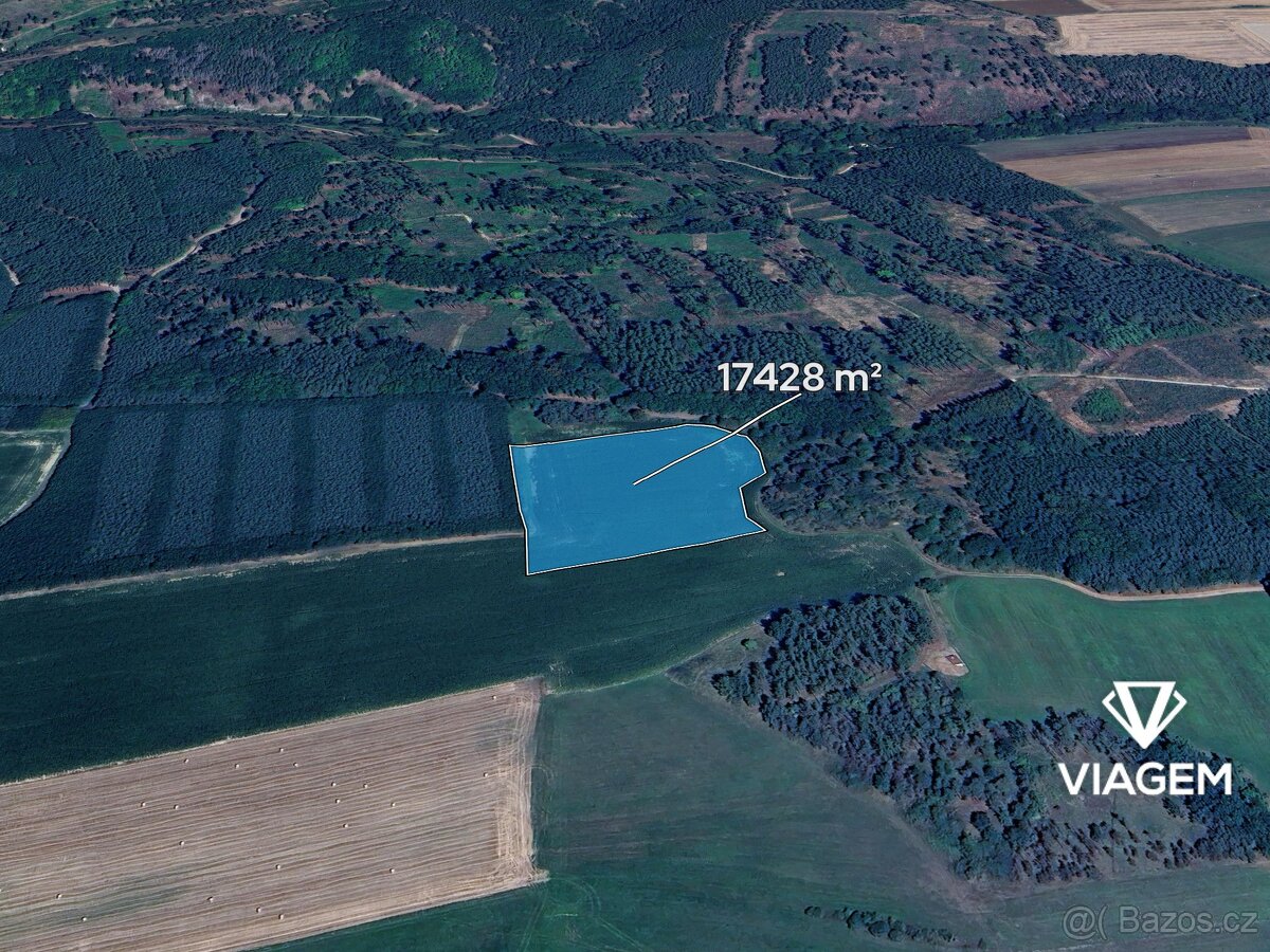 Pole 17 428 m²