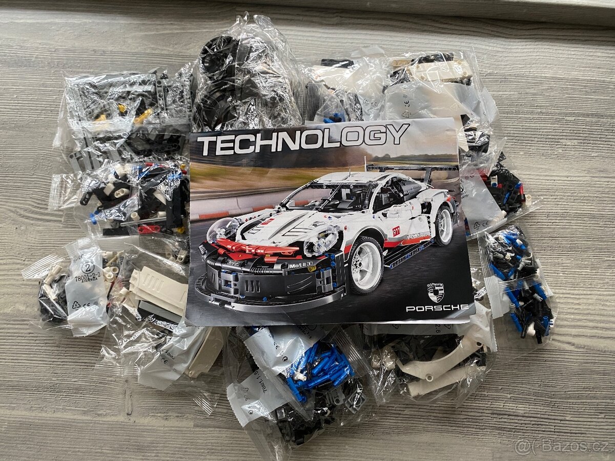 NOVÉ Porsche 911 RSR - 1580ks kostek
