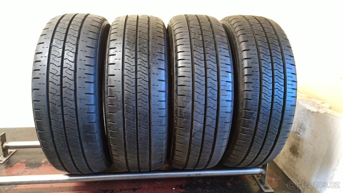Kumho PorTrac KC53 205/65 R15C 102/100T 6-8mm