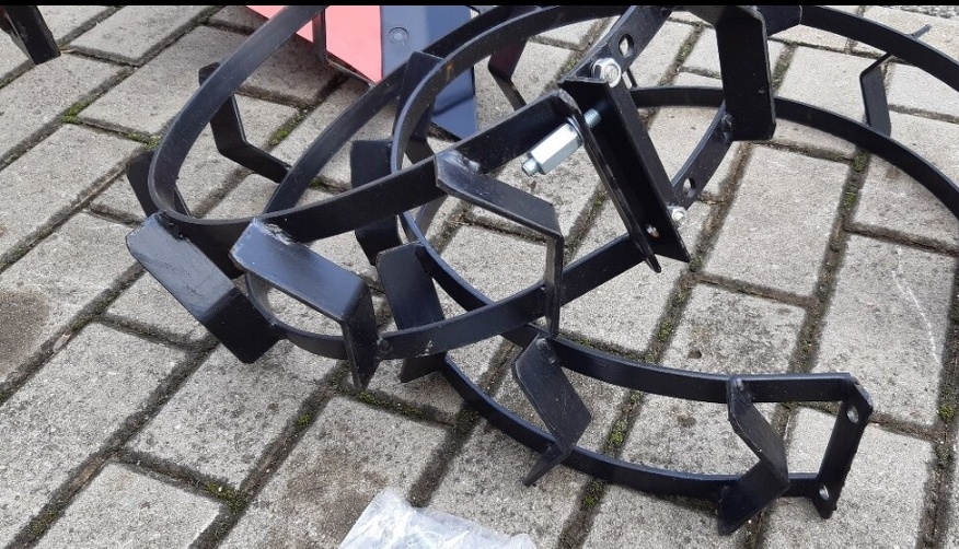 Orebné návleky na kola Vari 12"