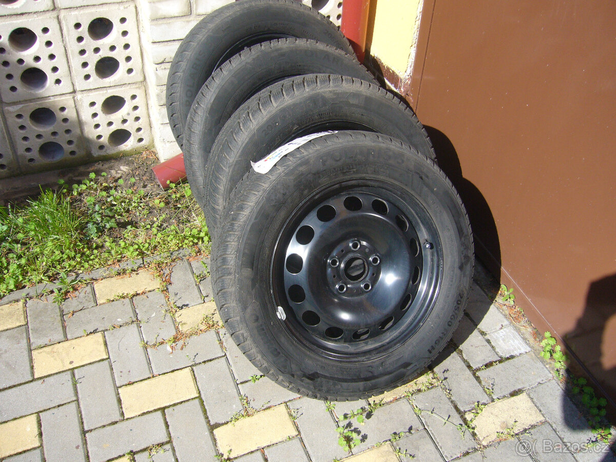 Zimní kola Octavia 4 Škoda Barum Polaris 5 205/60 R16 96H