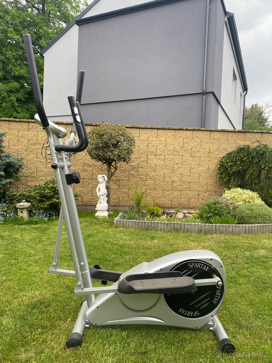 Spartan eliptical- domácí cvičební stroj