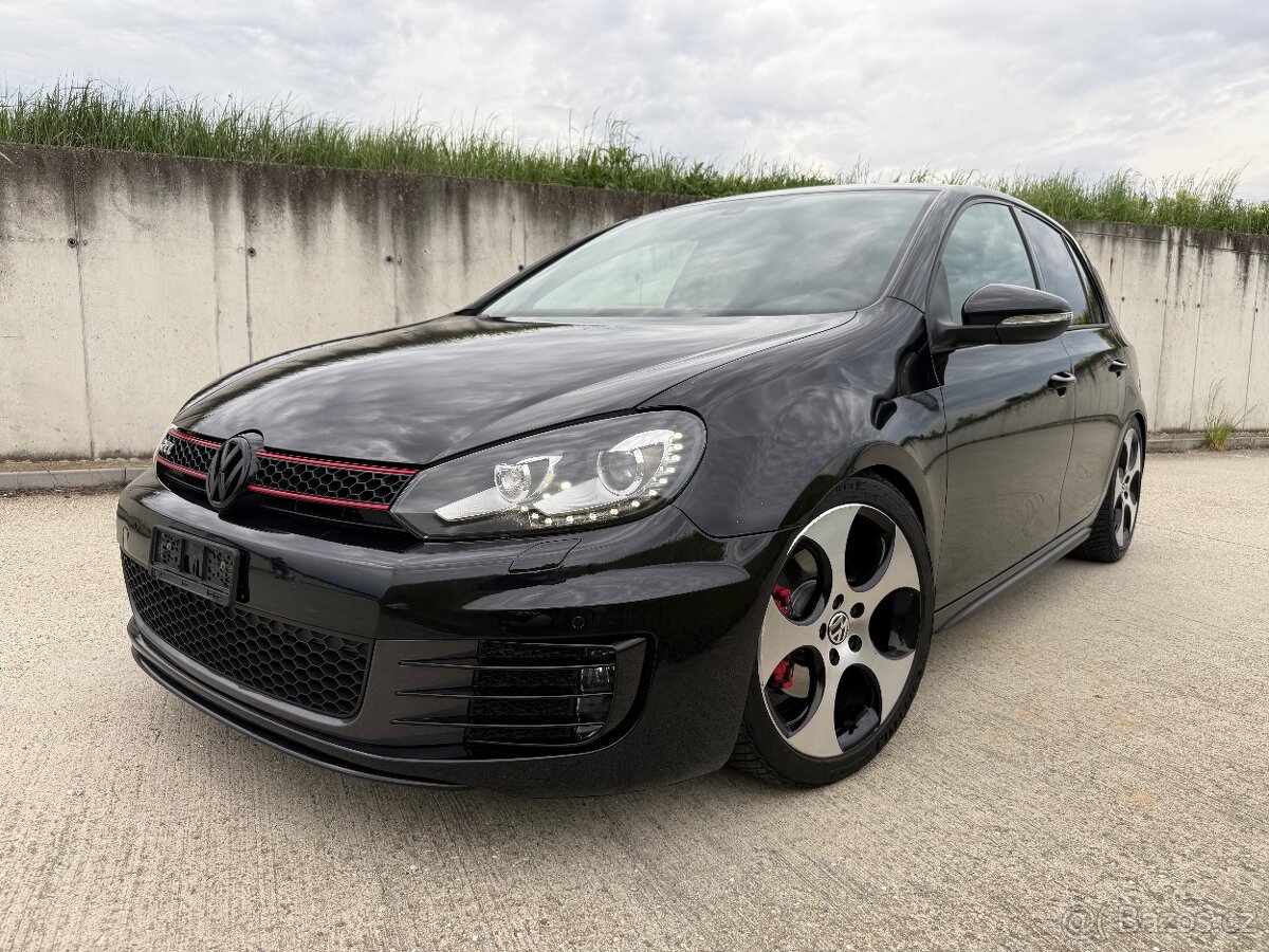 Volkswagen Golf VI GTI 2.0 TSI DSG