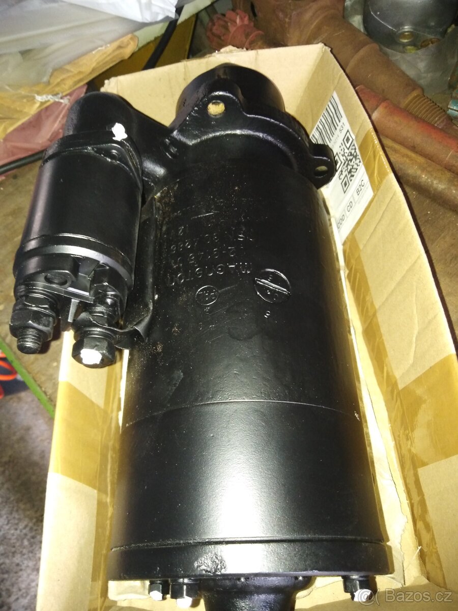 Hlava Zetor 25
