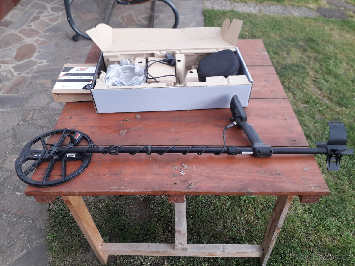 Detektor kovu Minelab Equinox 600