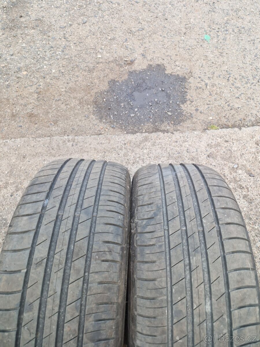 225/50 R17 Letní Goodyear 2 kusy 80%