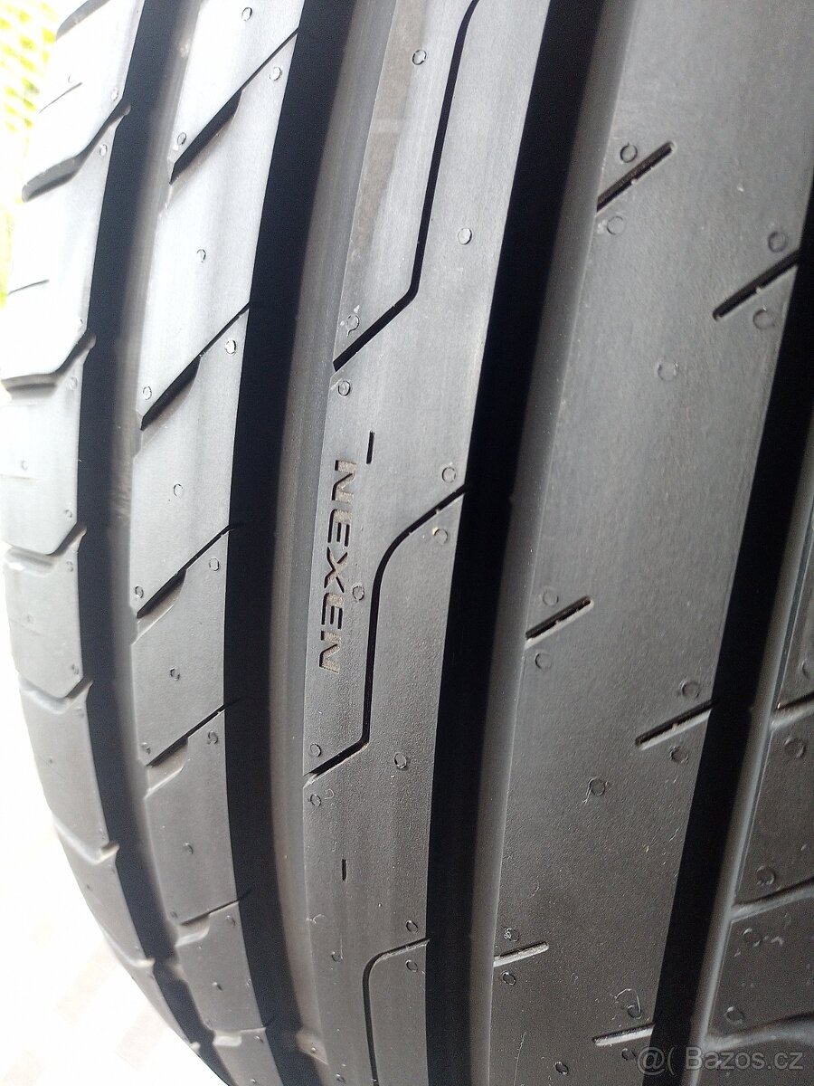 Letní pneu Nexen 265/45r20