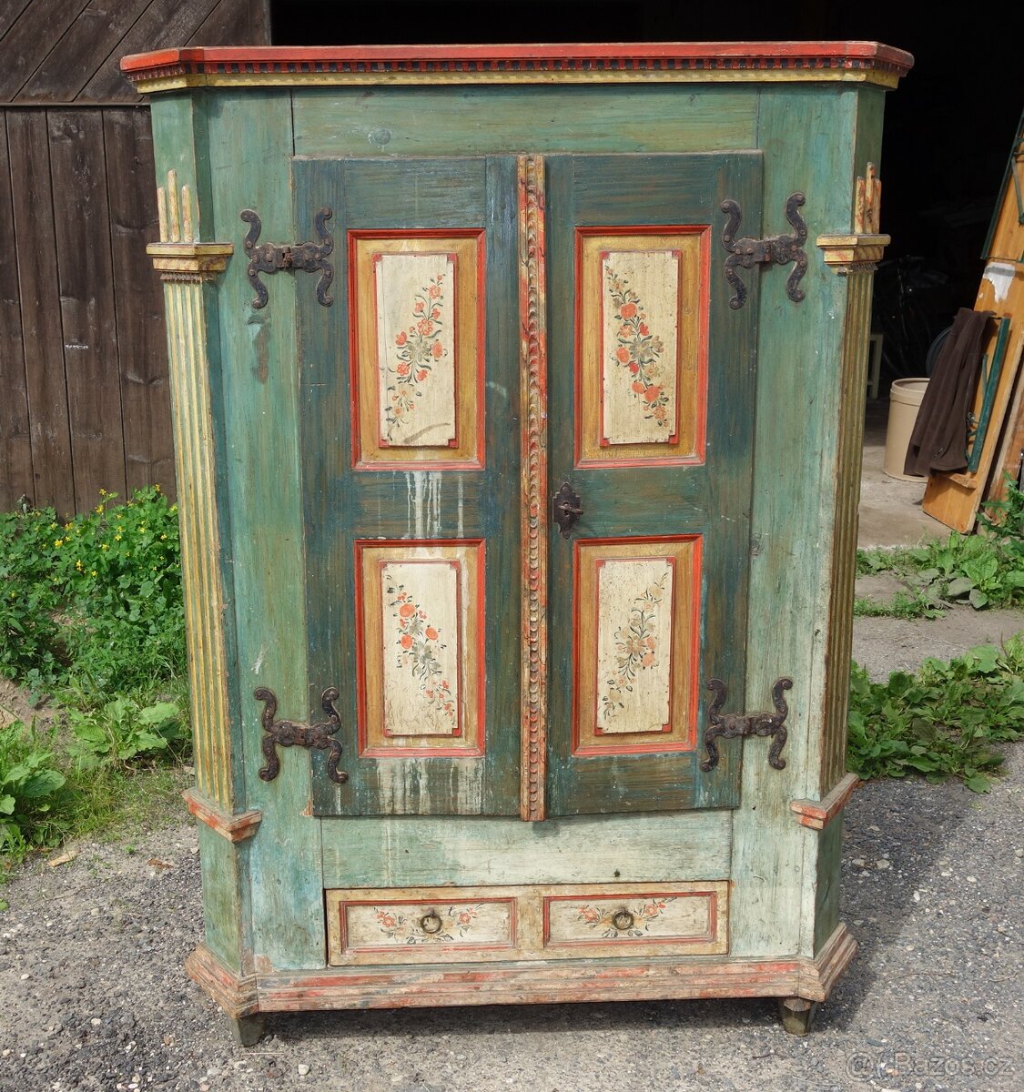 Malovaná skříň, originální malba