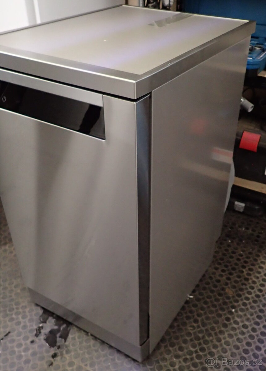 Myčka HAIER XF1C3TB1FX 45cm