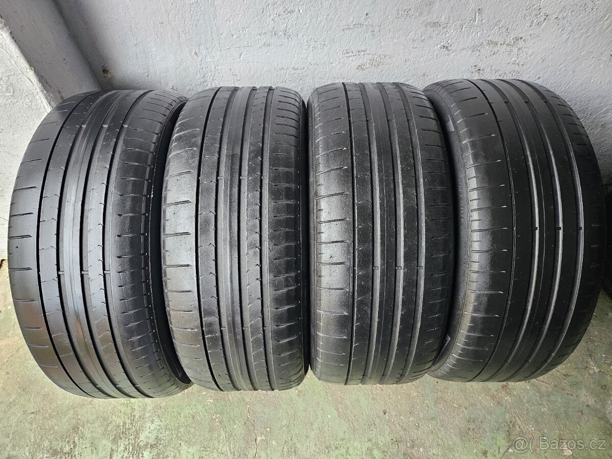 Sada letních pneu Pirelli P-Zero PZ4 245/45 R18 XL