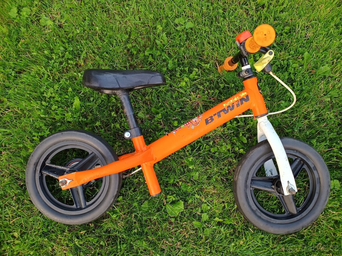 Odrážedlo Decathlon