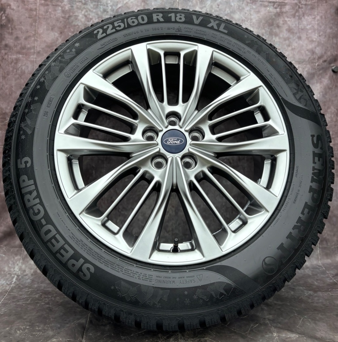 Nová zimní sada Ford Kuga 225/60R18 XL 104V