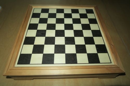 Šachy a další hry
