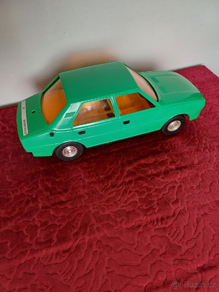 Ites škoda 120 LS.