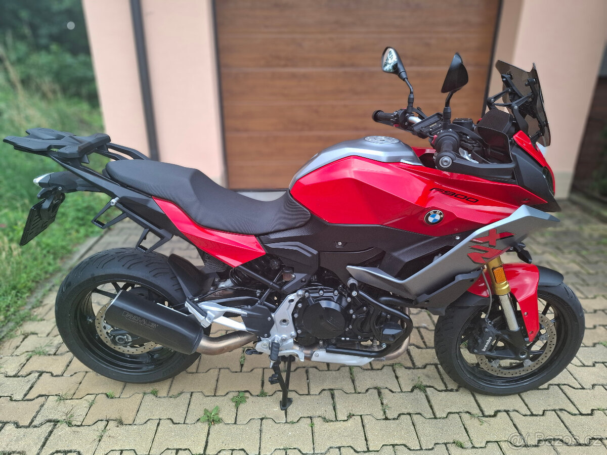 BMW F 900 XR