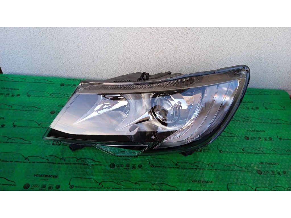 levé přední světlo Škoda Superb II (3T) po FL od 2014 3T1941