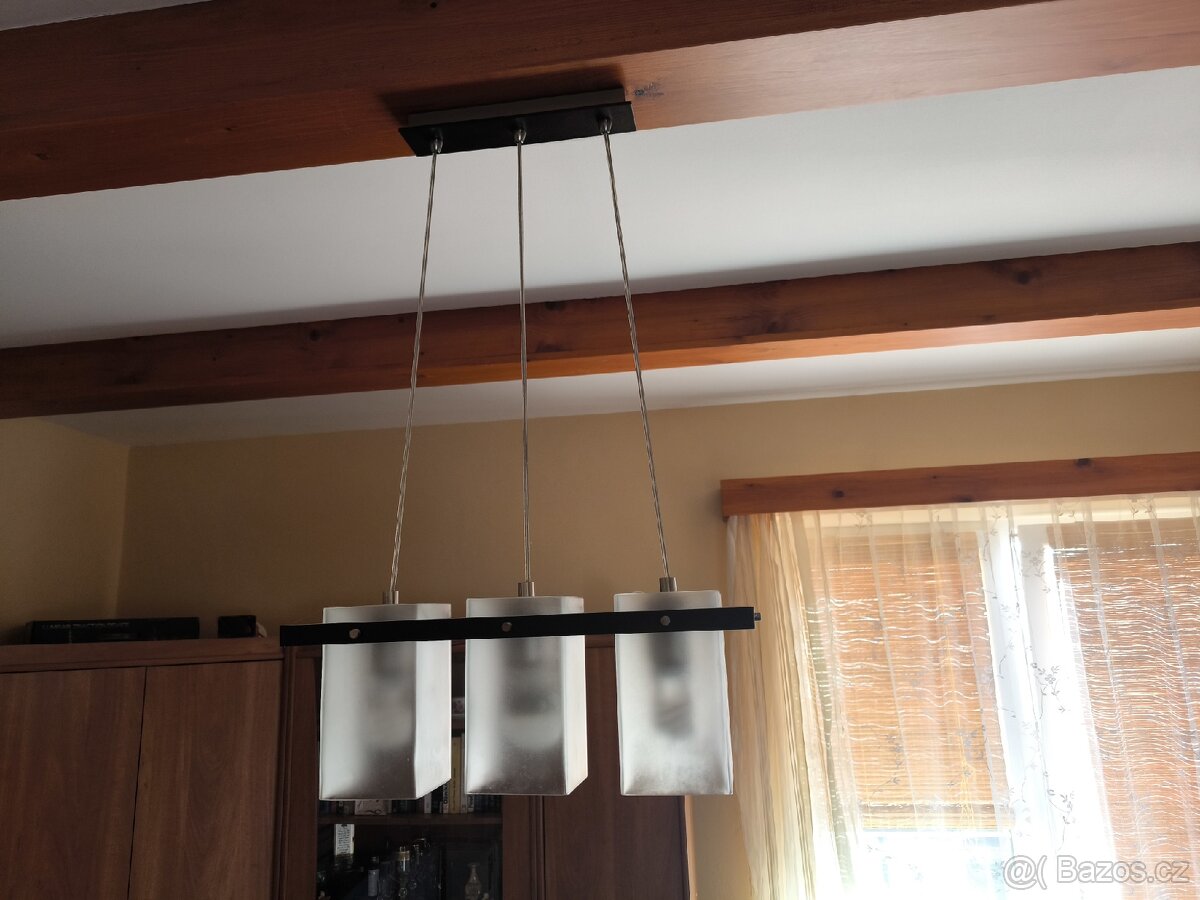 Designový lustr