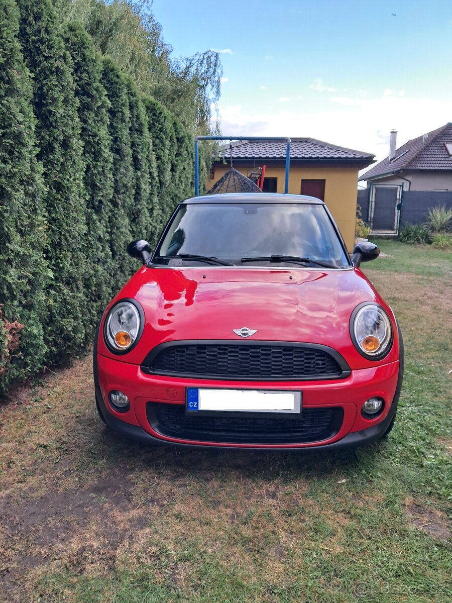 Mini Cooper 1,6i 90kW