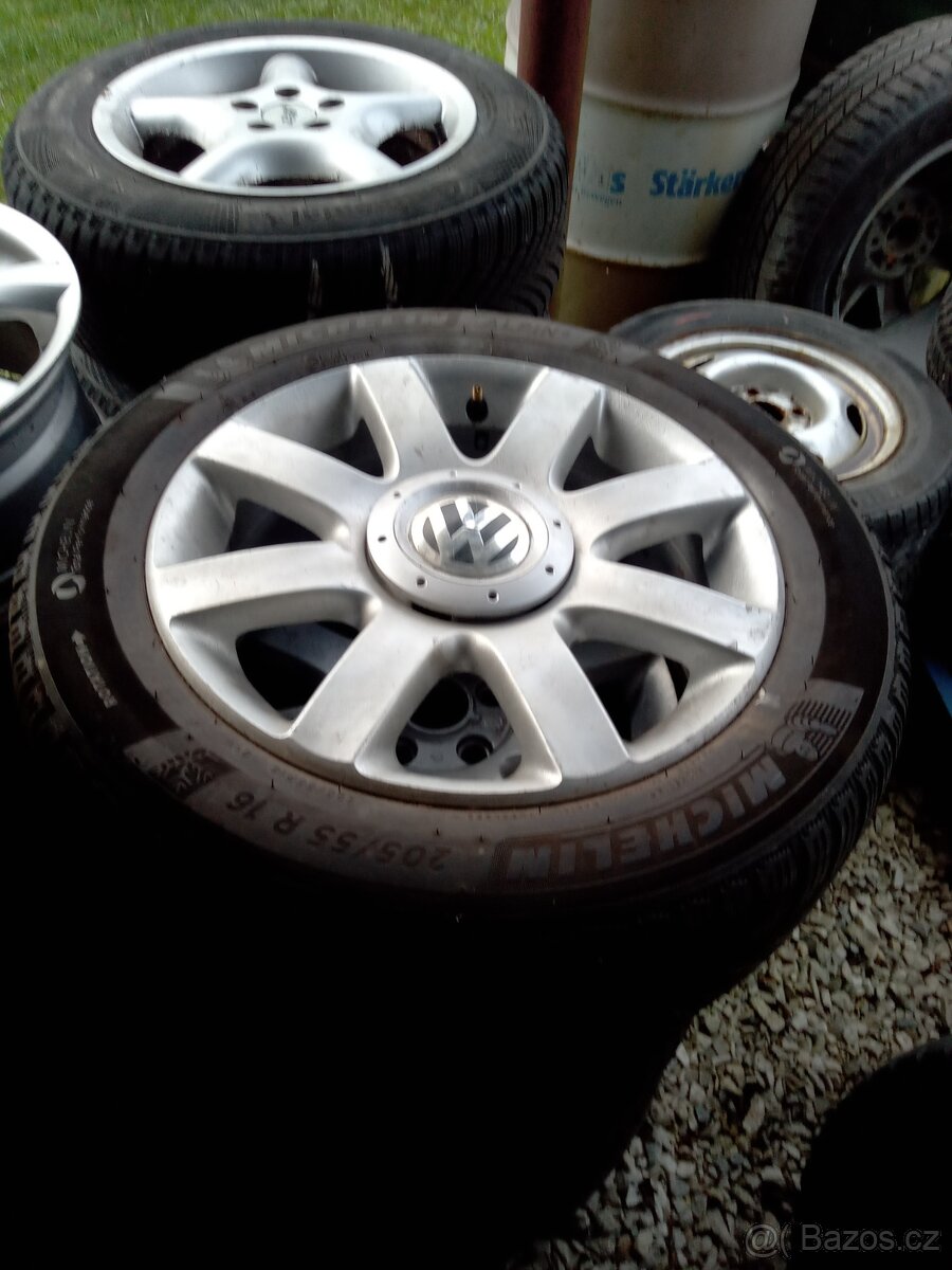 ALU kola 5x112/16 obutá
