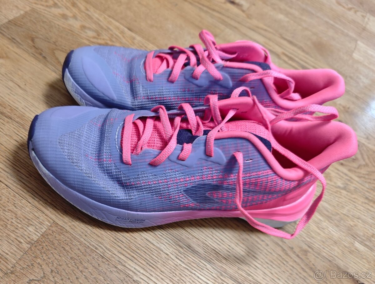 Běžecké boty vel.39 Kiprun K500 Fast Decathlon