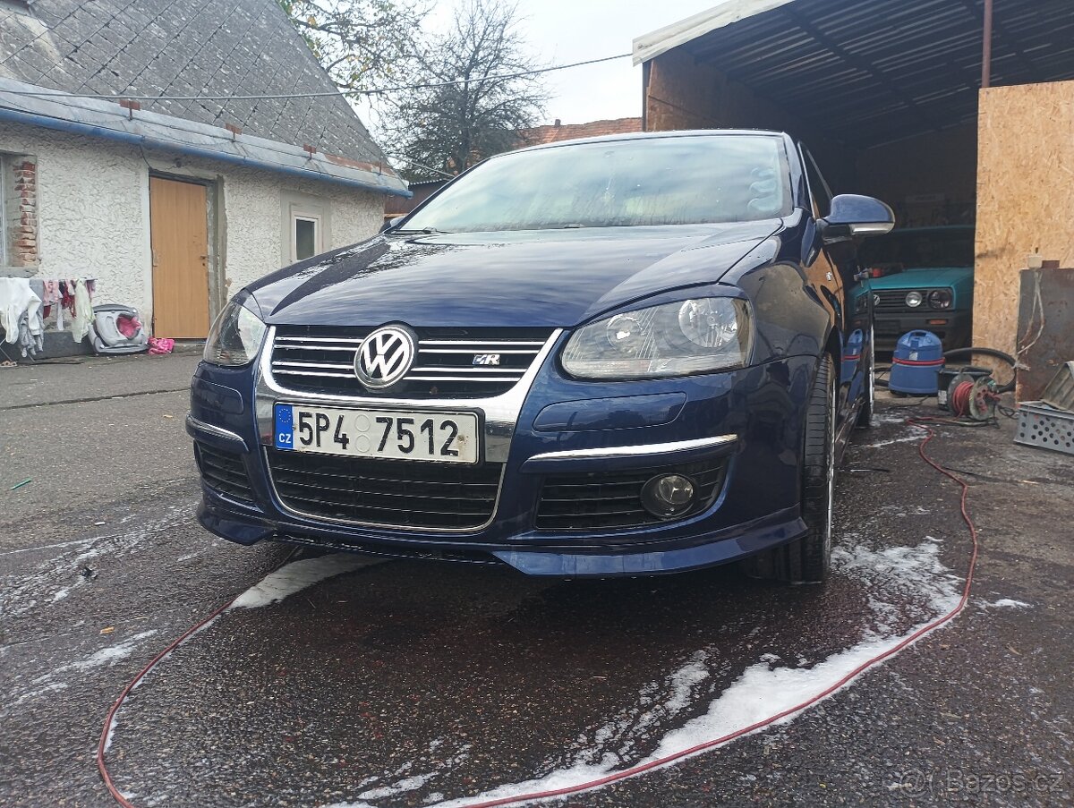 VW Jetta 1.9tdi 77kw na SMS nereagují