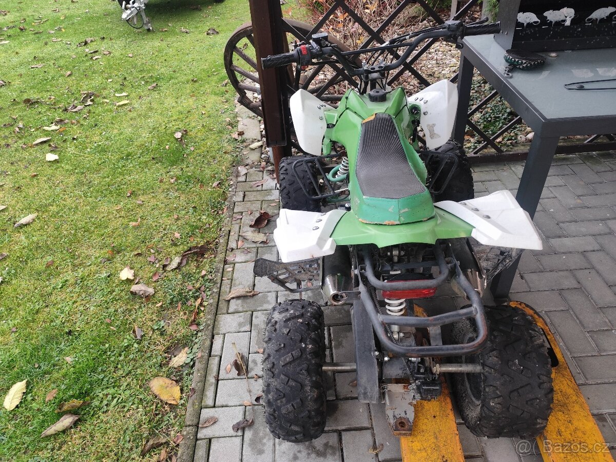 Dětská čtyřkolka