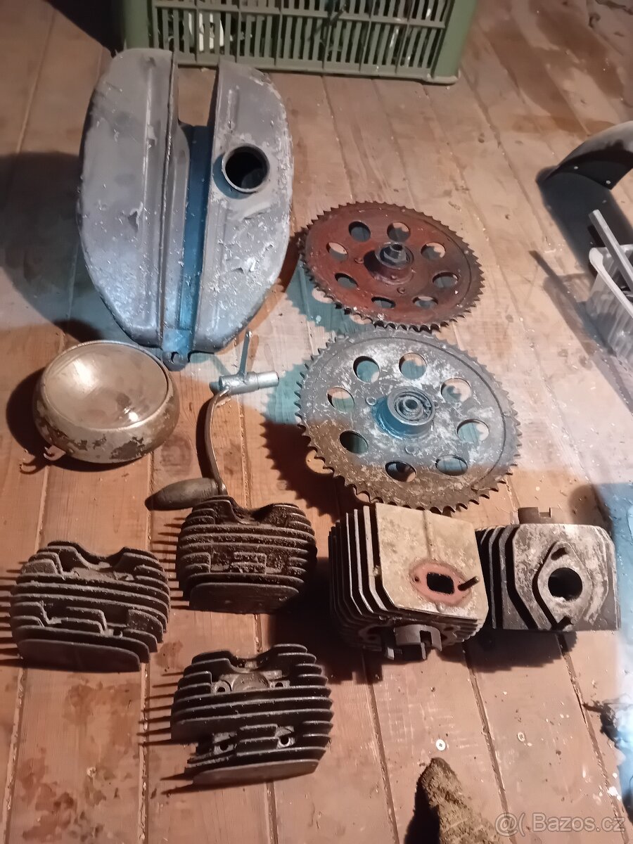 Nahradni dily jawa 50/20,21,23