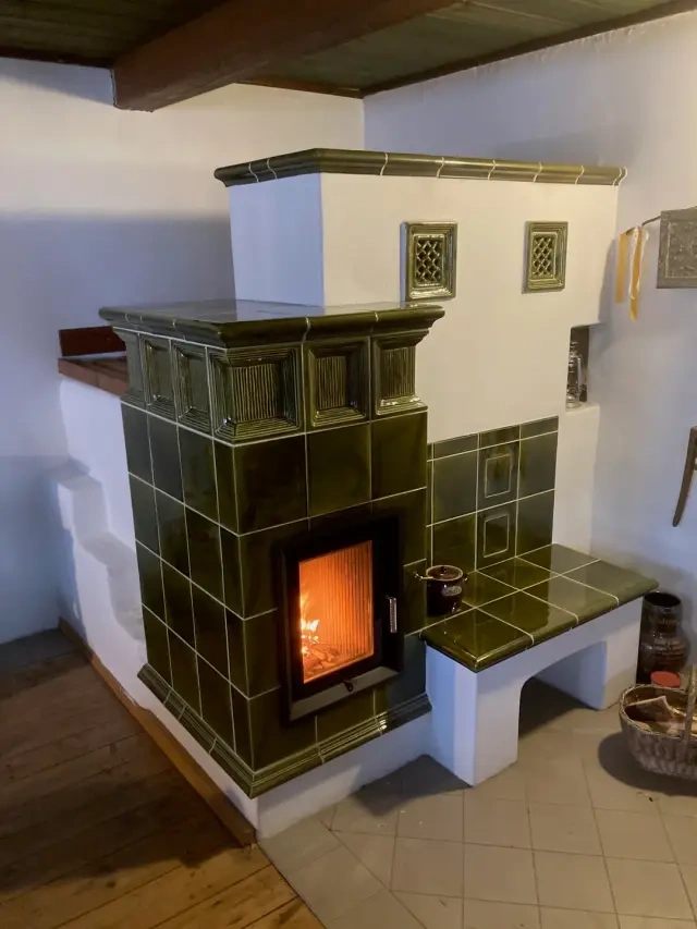 Kachlova kamna, kachloví