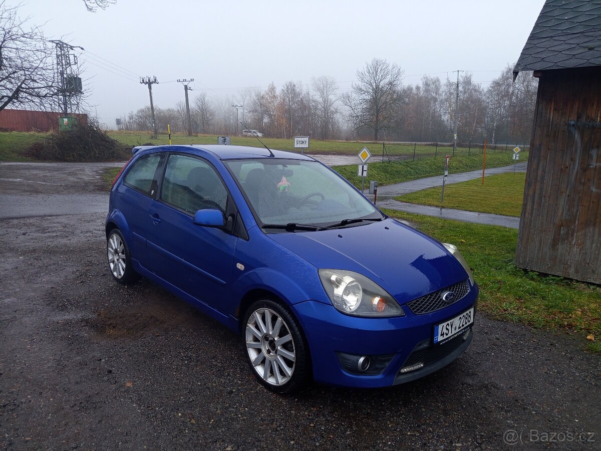 Originál Ford Fiesta ST150 2.0 16v 110kw