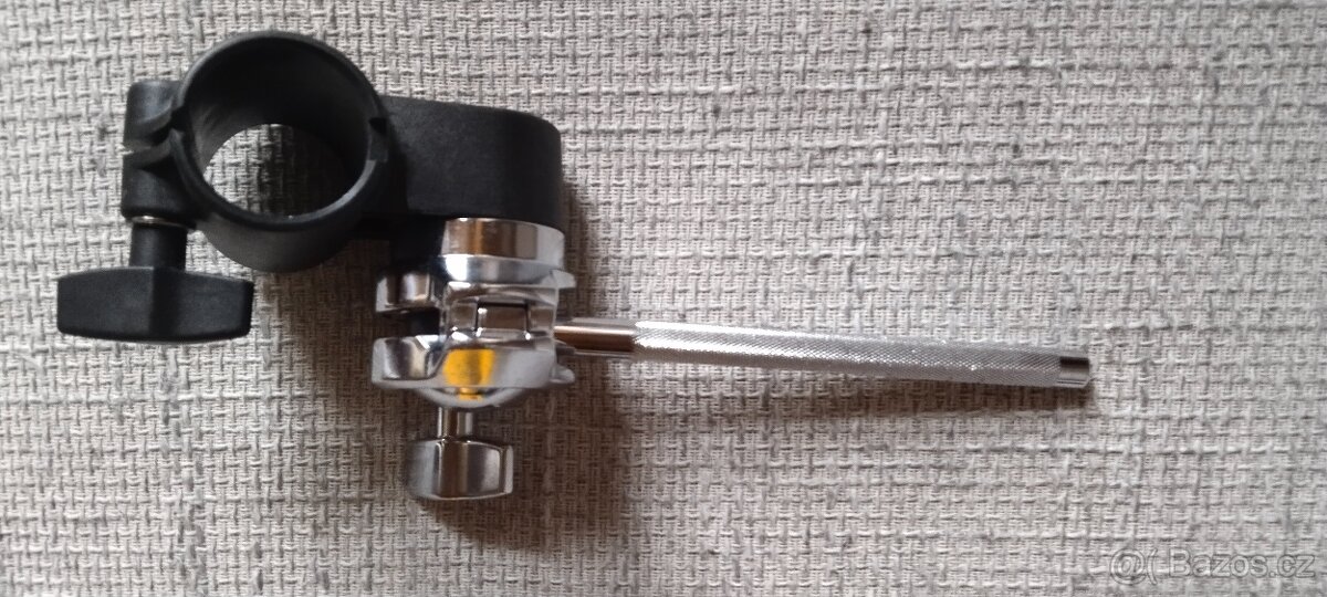 PRODÁM Kloubový držák Snare padu Roland.
