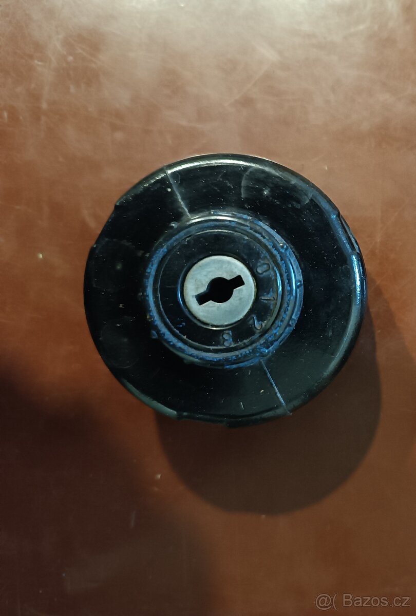 Prodám spínací skřínku zn. Pal