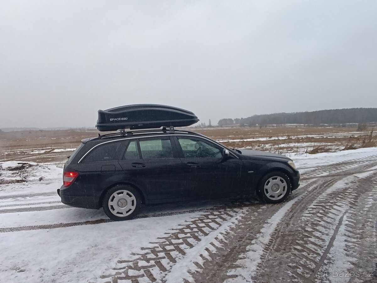 Pronájmu, půjčím střešní box, rakev na auto