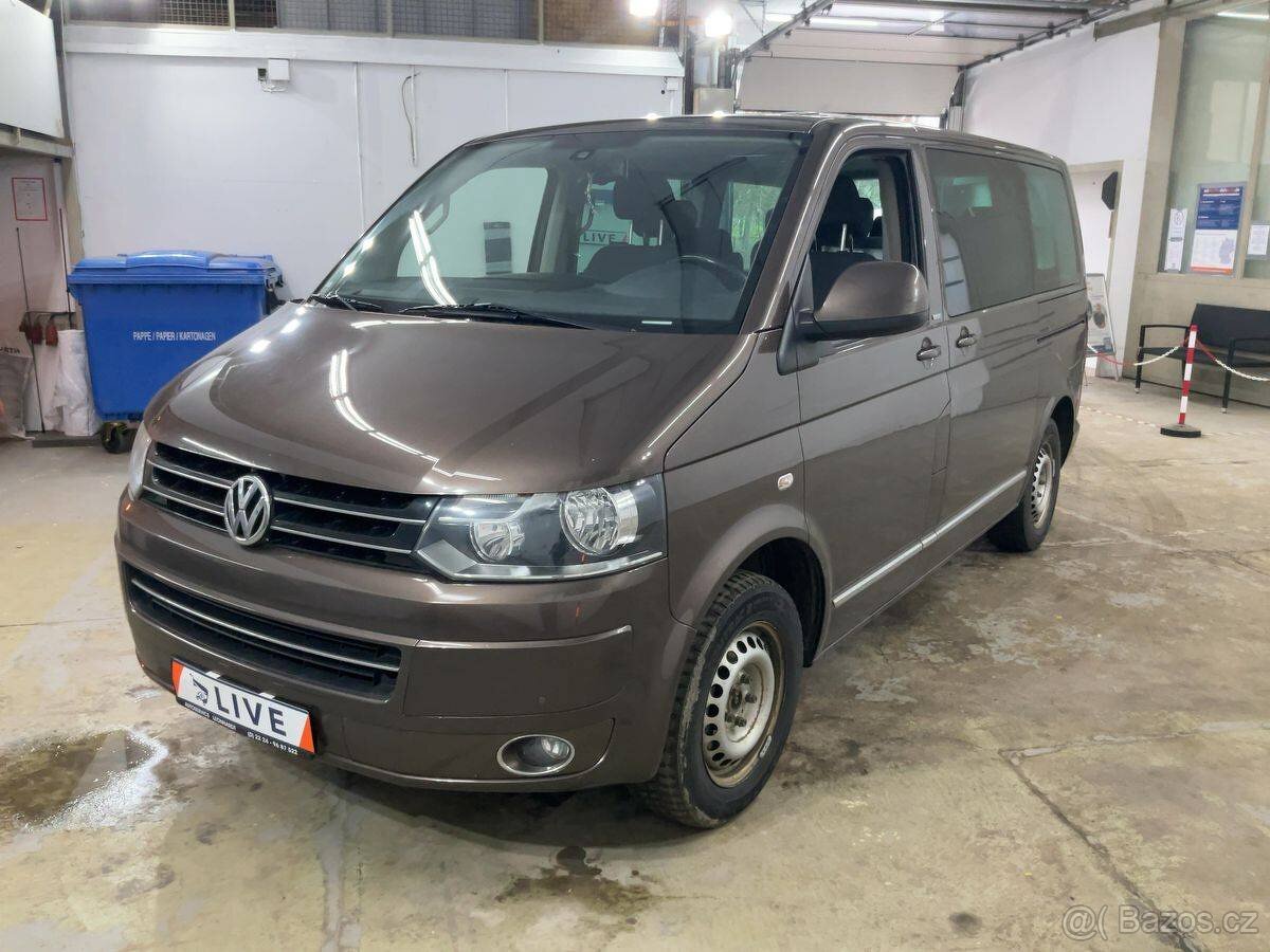VW Multivan T5 2.0TDI 103kW Match, 2xšoupačky,tažné