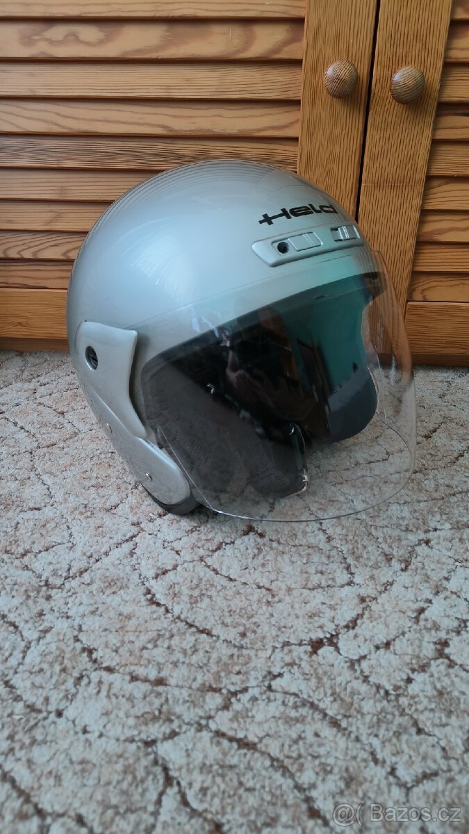 Held moto helma