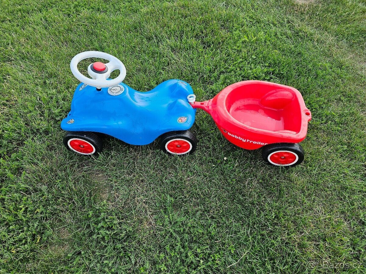 BIG Bobby Car odrážedlo s přívěsem