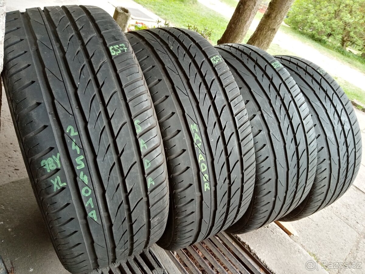 Letní pneu 4kusy 245/40/19 vzorek 95% MATADOR - dobírka