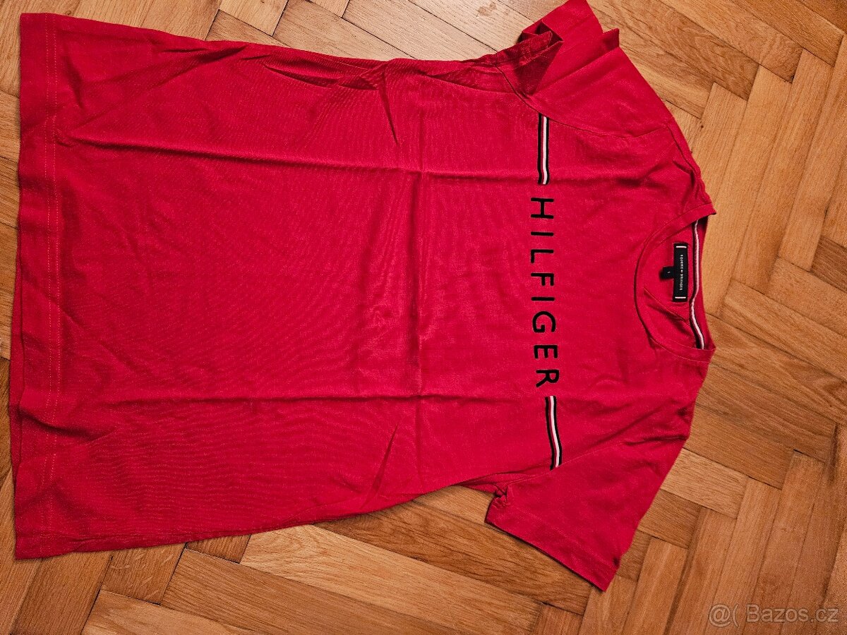 Triko Hilfiger S