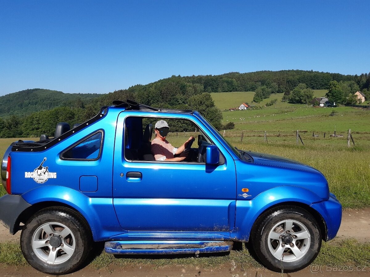Suzuki Jimny Cabrio + VW New Beetle Cabrio