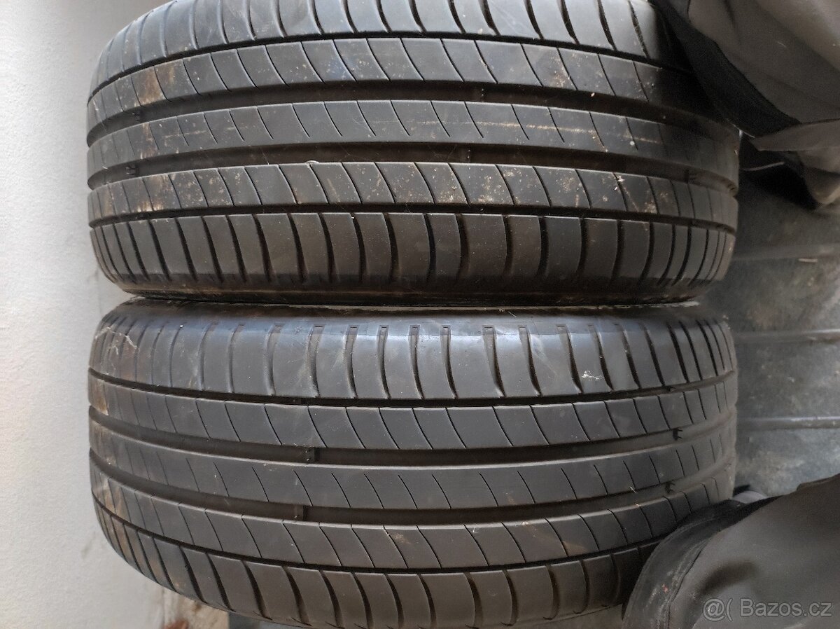 Letní pneumatiky 205/45r17