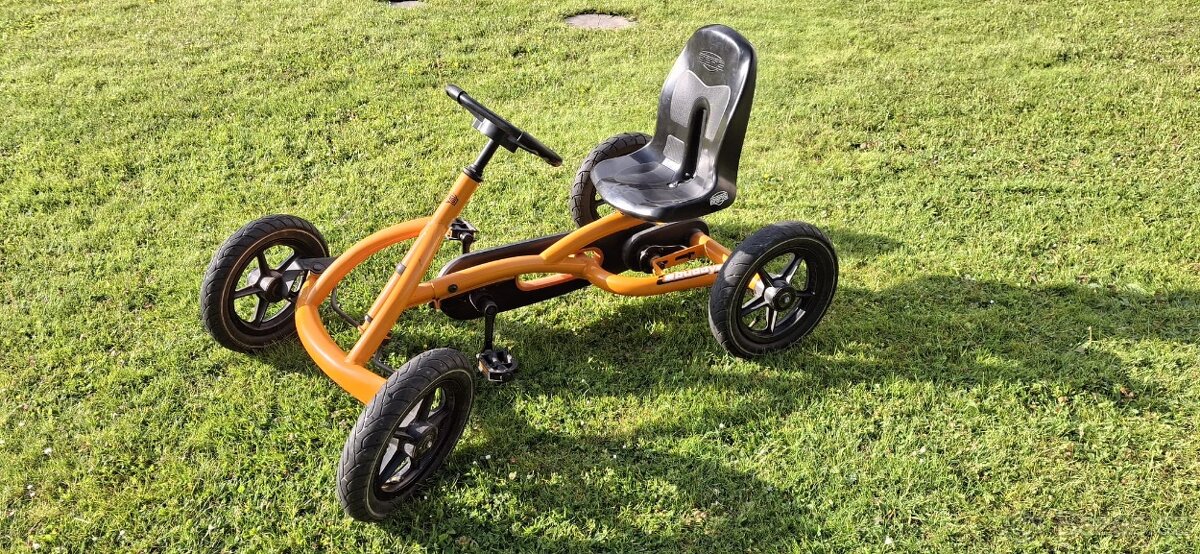 Šlapací motokára Berg buggy