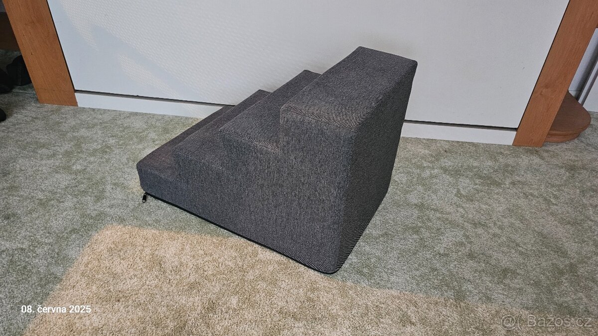 Schody pro psa INARI