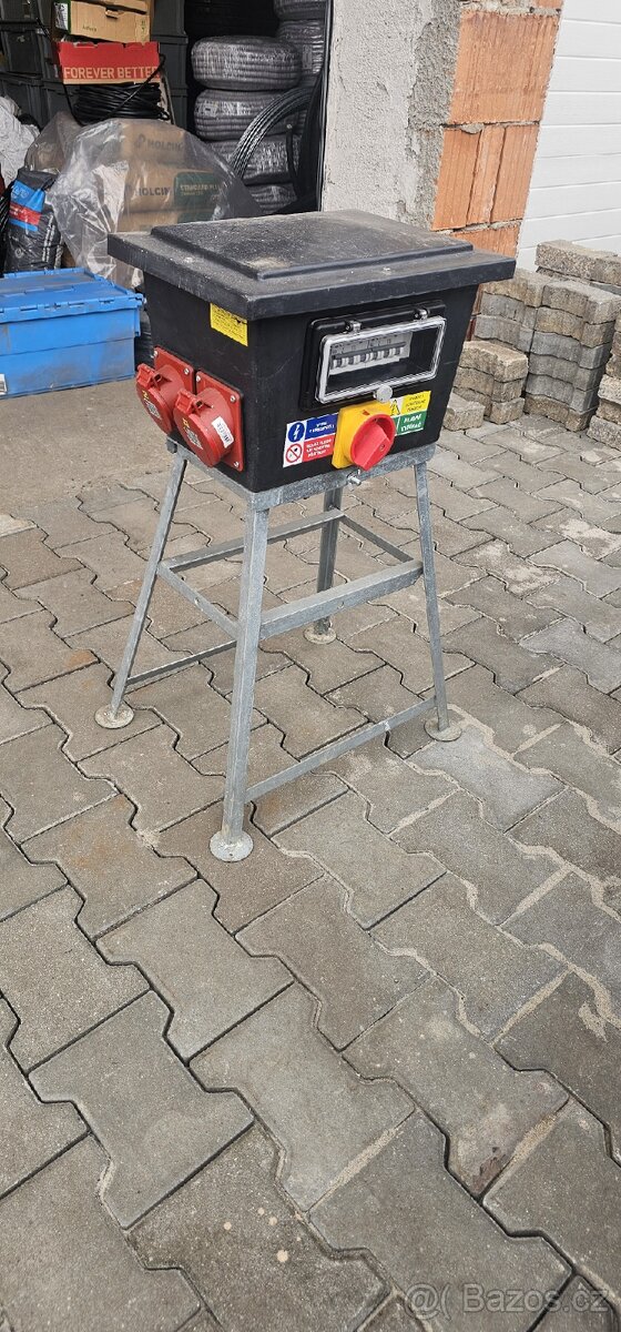 Stavebni rozvaděč