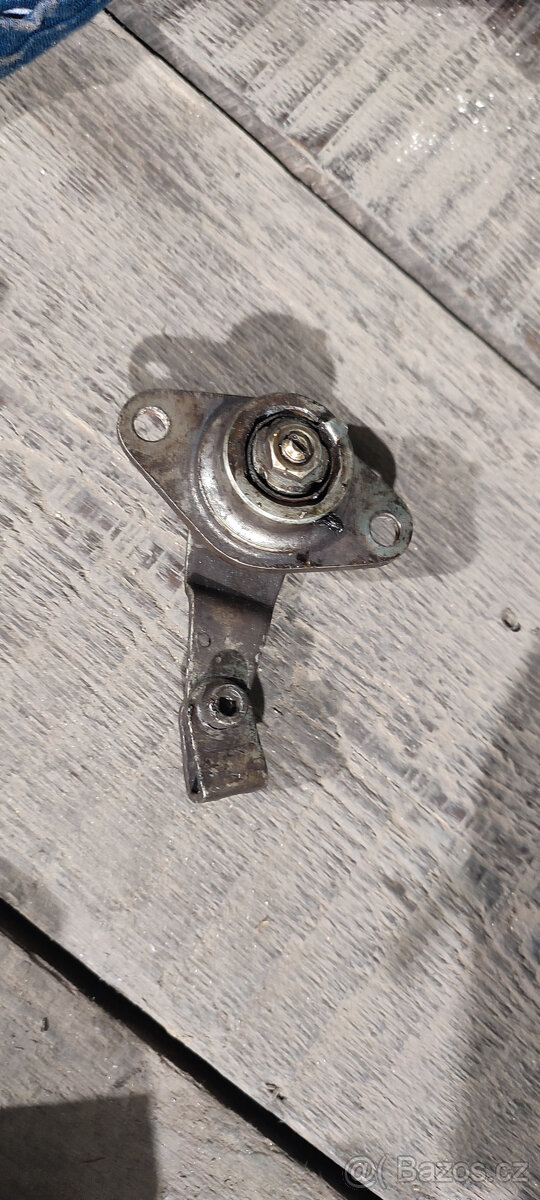 Suzuki SV 650N/S 99-02 Ovládání spojky